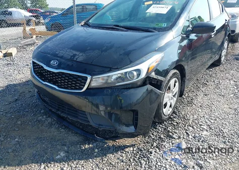 2017 Kia Forte Lx z USA, uszkodzony, nr VIN 3KPFL4A71HE085597